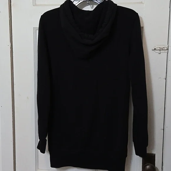Independent TRADING CO WOMENS MOM LS BLACK HOODIE PTP 18IN APPROX MEDIUM? MAYBE - Picture 2 of 3